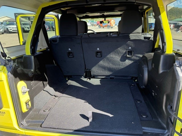 2022 Jeep Wrangler Unlimited High Tide 4x4