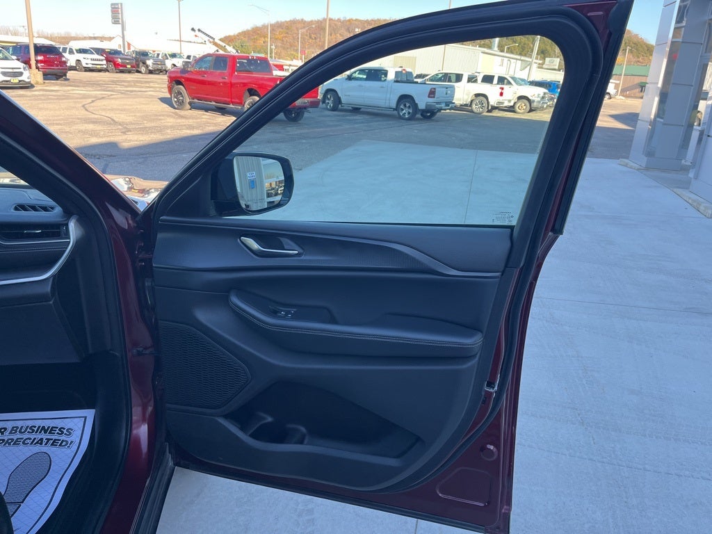 2024 Jeep Grand Cherokee Altitude 4x4