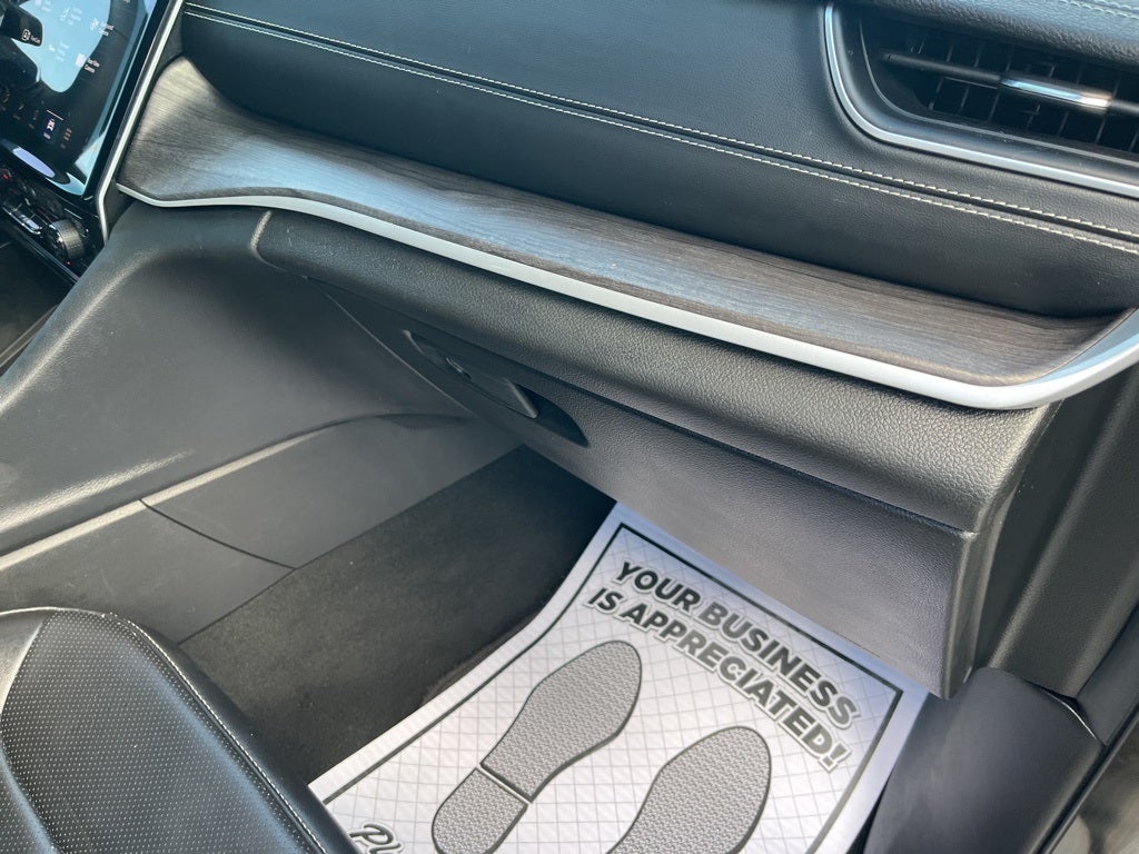 2024 Jeep Grand Cherokee L Limited 4x4