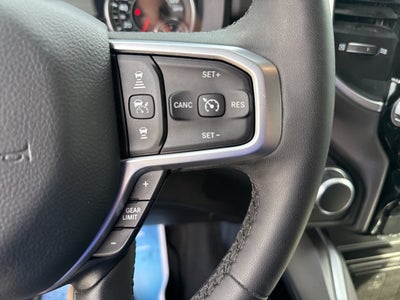 2025 RAM 1500 Big Horn Crew Cab 4x4 5'7' Box