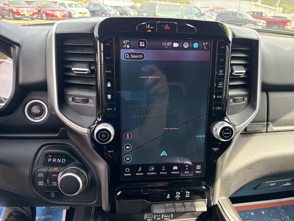 2025 RAM 1500 Big Horn Crew Cab 4x4 5'7' Box