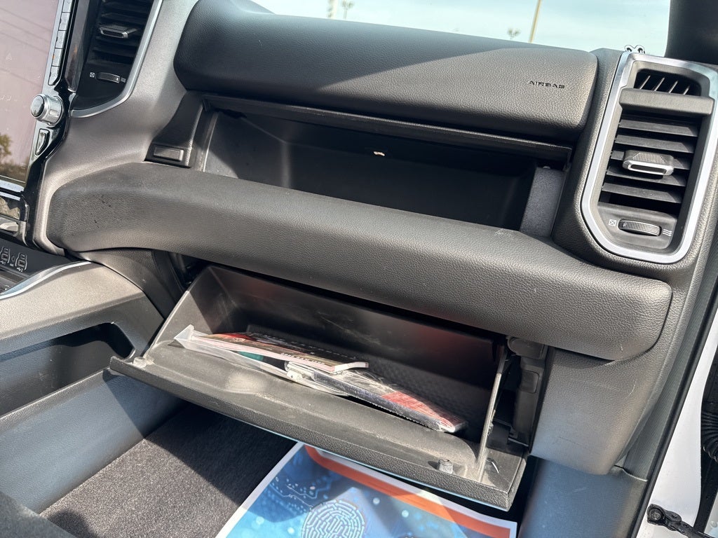 2025 RAM 1500 Big Horn Crew Cab 4x4 5'7' Box