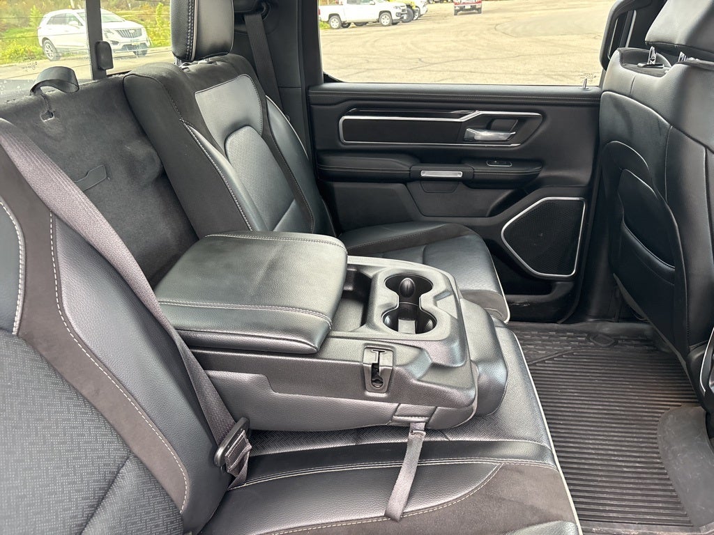 2022 RAM 1500 Laramie Crew Cab 4x4 5'7' Box