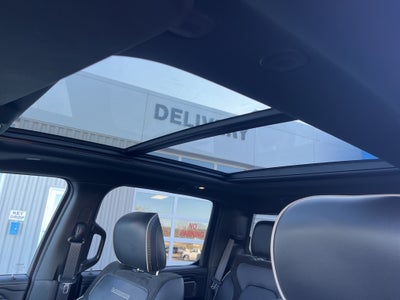 2024 RAM 1500 Laramie Crew Cab 4x4 5'7' Box