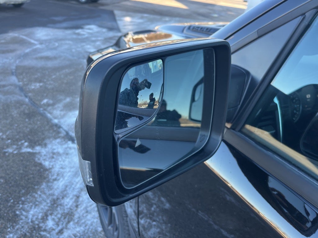 2024 RAM 1500 Laramie Crew Cab 4x4 5'7' Box