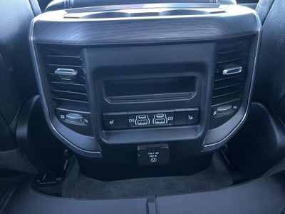 2024 RAM 1500 Laramie Crew Cab 4x4 5'7' Box