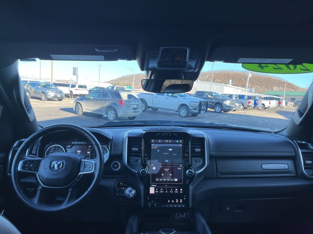 2024 RAM 1500 Laramie Crew Cab 4x4 5'7' Box