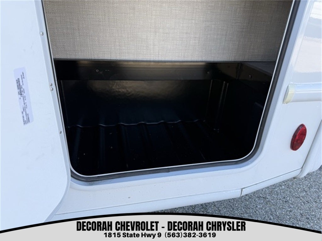 2023 Ford Transit-350 Cutaway Base