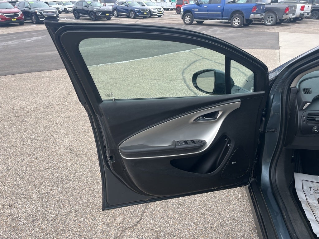 2011 Chevrolet Volt Base