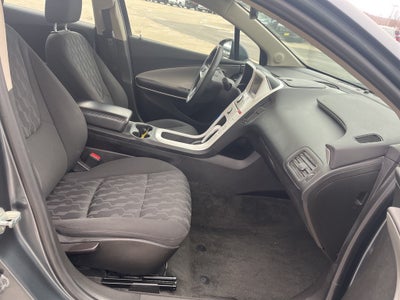 2011 Chevrolet Volt Base