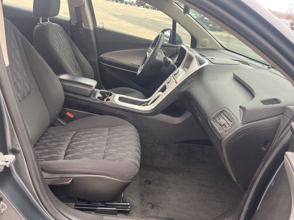 2011 Chevrolet Volt Base