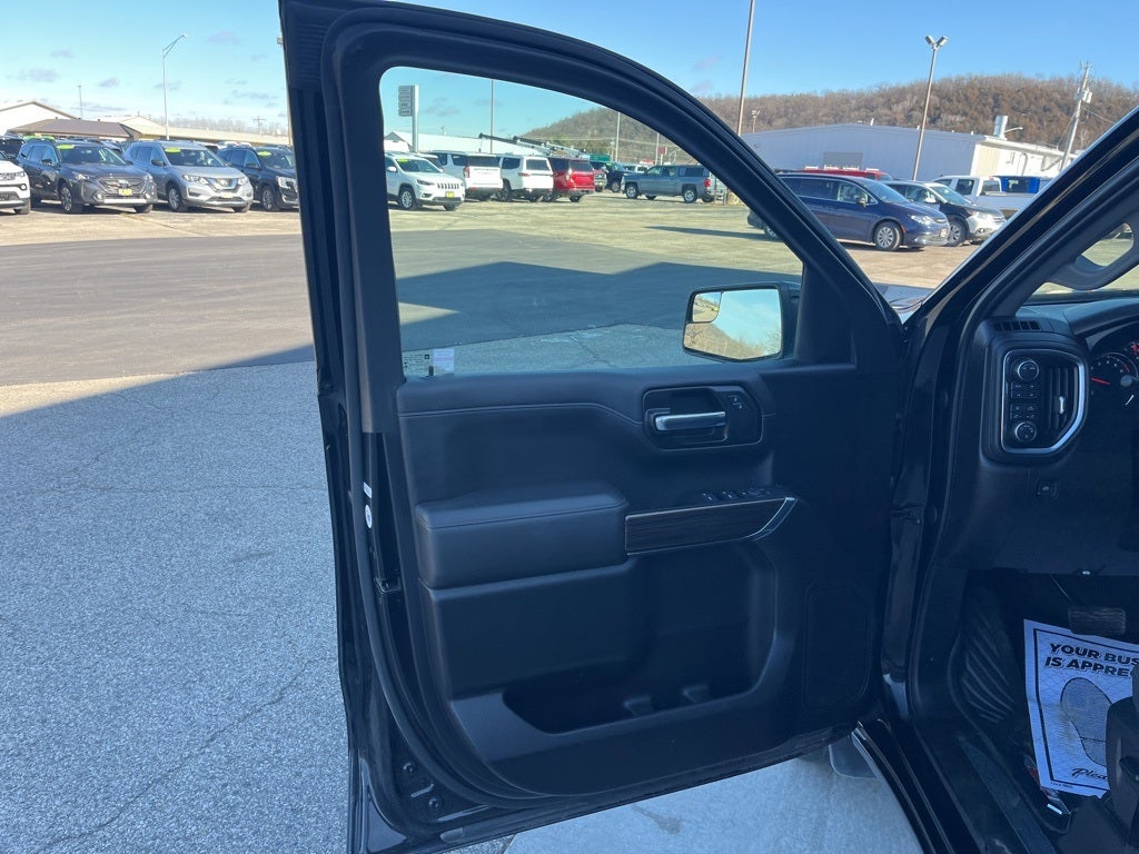 2021 Chevrolet Silverado 1500 4WD Double Cab Standard Bed RST