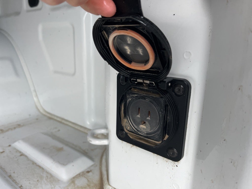 2021 Chevrolet Silverado 1500 4WD Crew Cab Short Bed LTZ