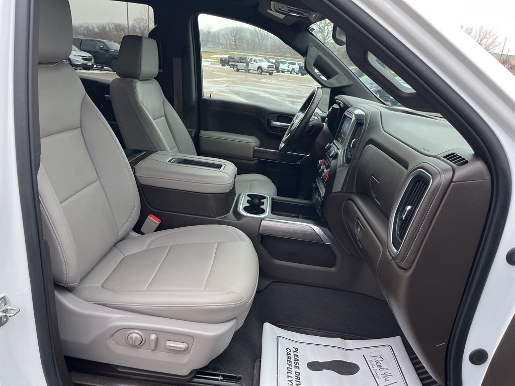 2021 Chevrolet Silverado 1500 4WD Crew Cab Short Bed LTZ