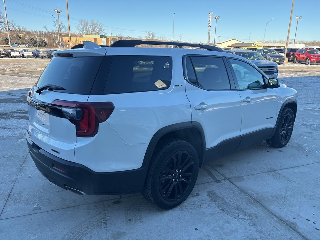 2023 GMC Acadia AWD SLT