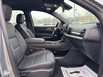 2025 Chevrolet Traverse AWD LT