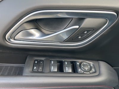 2023 Chevrolet Suburban 4WD RST