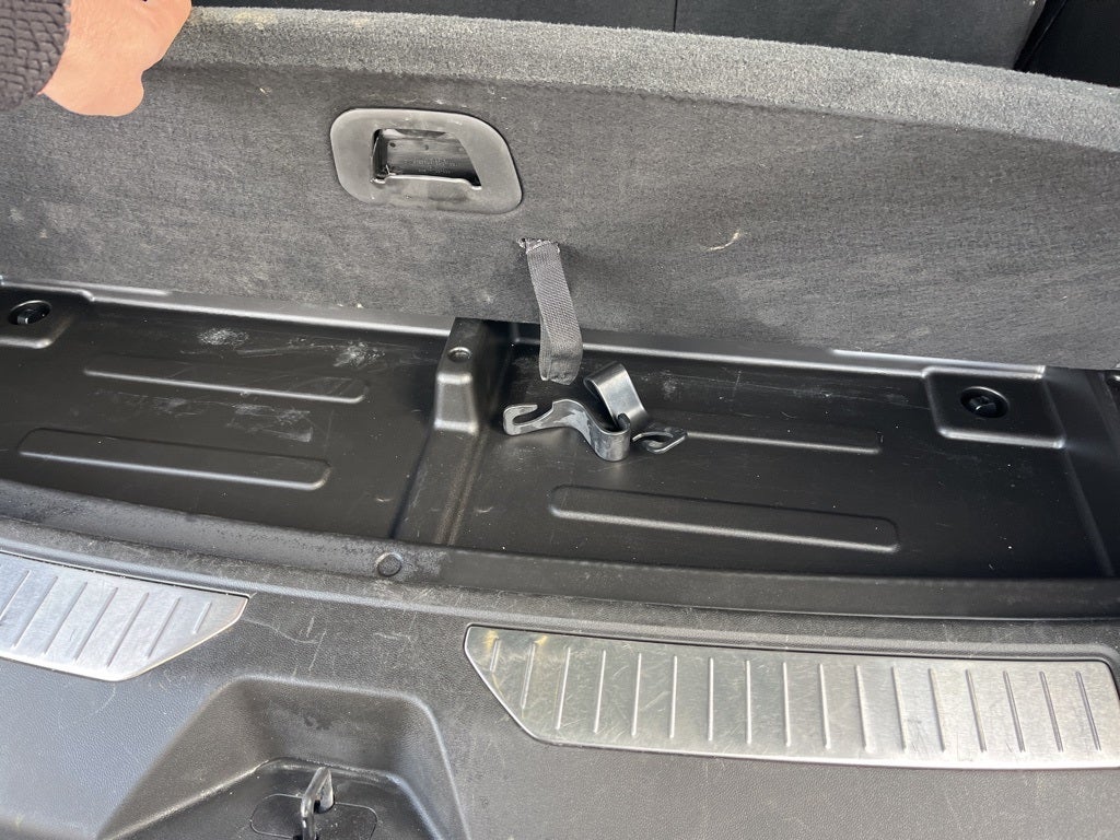 2023 Chevrolet Suburban 4WD RST