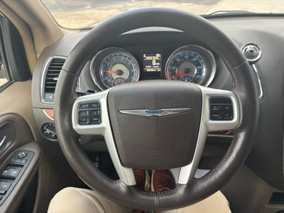 2015 Chrysler Town & Country Touring