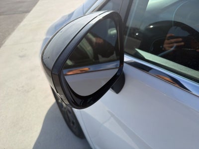 2025 Chrysler Voyager LX