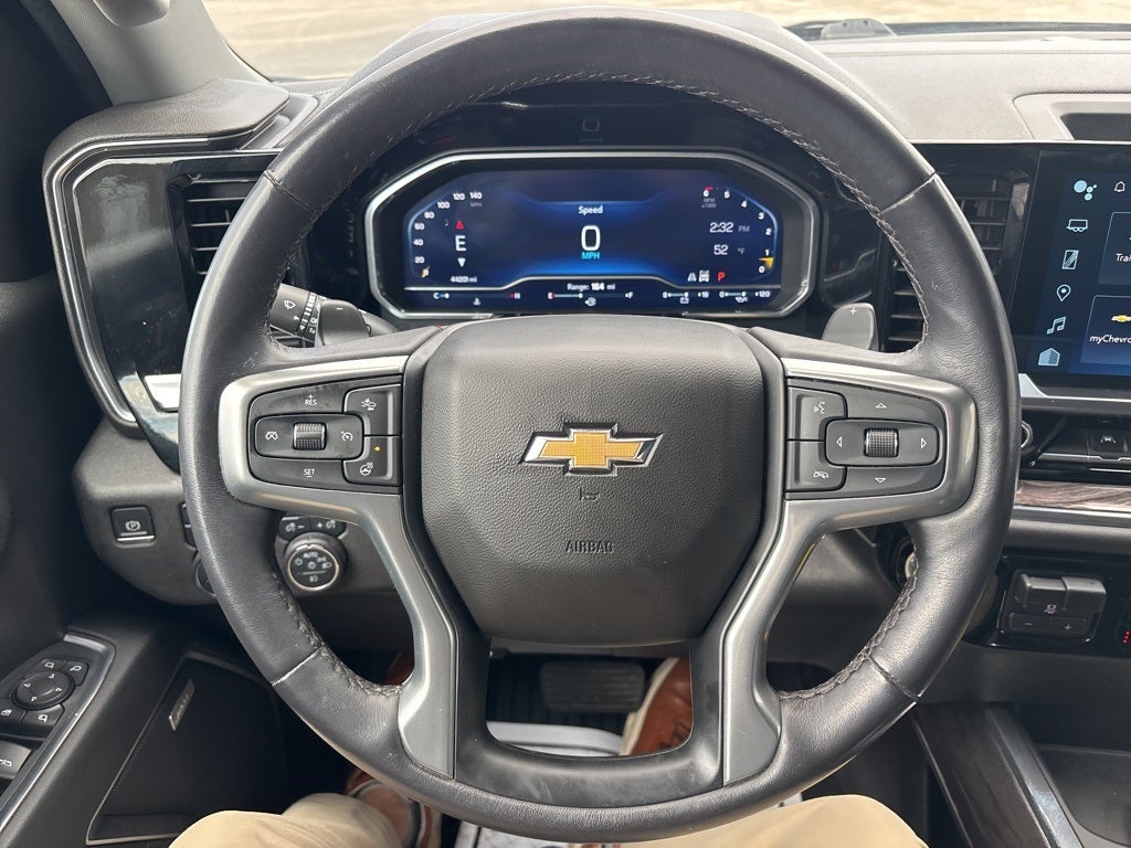 2023 Chevrolet Silverado 1500 4WD Crew Cab Short Bed LTZ