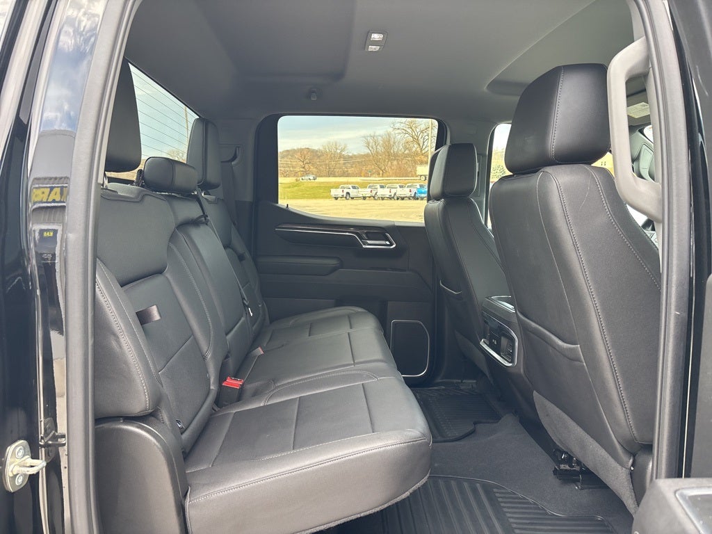 2023 Chevrolet Silverado 1500 4WD Crew Cab Short Bed LTZ