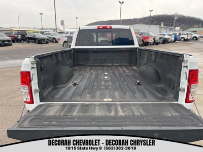 2022 RAM 3500 Tradesman Crew Cab 4x4 8' Box