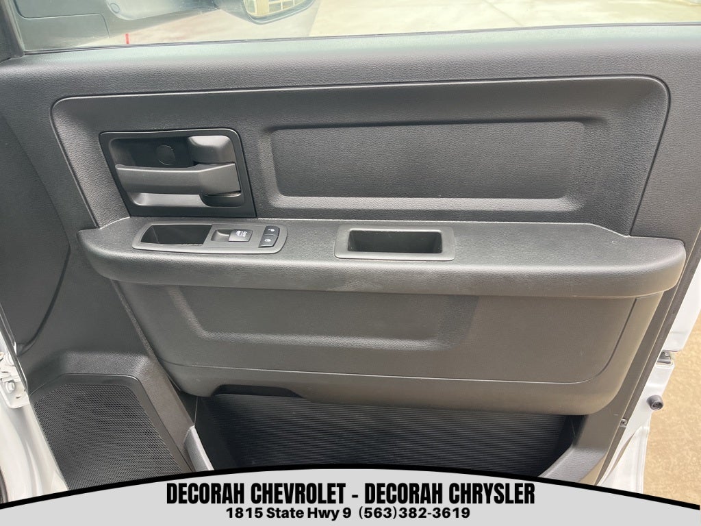 2022 RAM 3500 Tradesman Crew Cab 4x4 8' Box