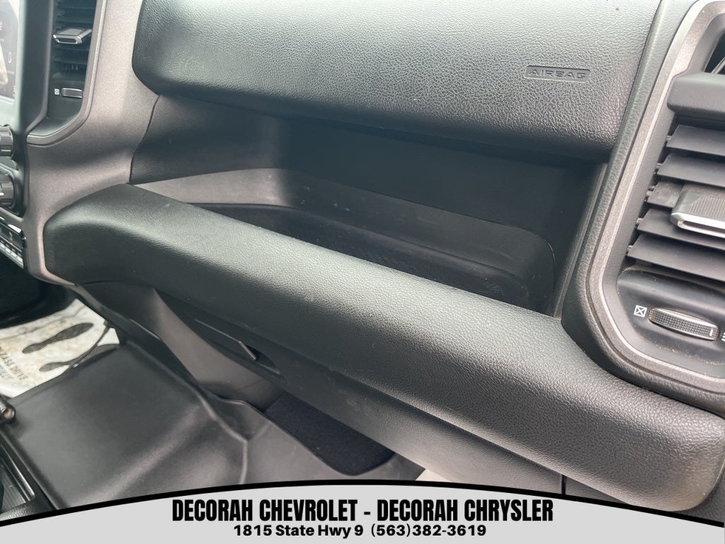 2022 RAM 3500 Tradesman Crew Cab 4x4 8' Box