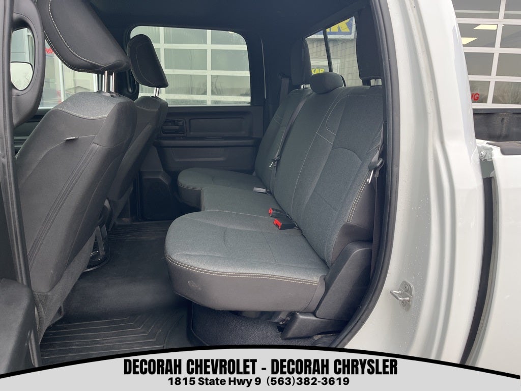 2022 RAM 3500 Tradesman Crew Cab 4x4 8' Box