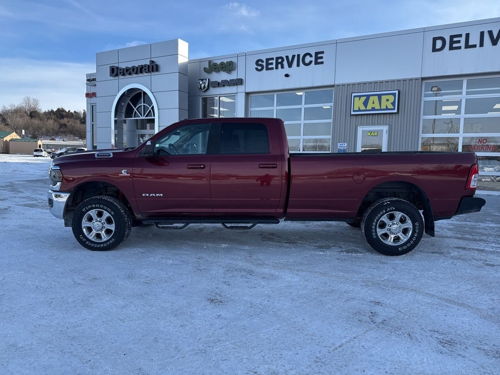 2020 RAM 3500 Big Horn Crew Cab 4x4 8' Box