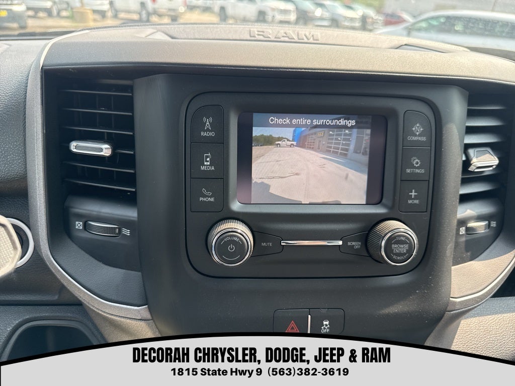 2024 RAM 5500 Chassis Tradesman/SLT