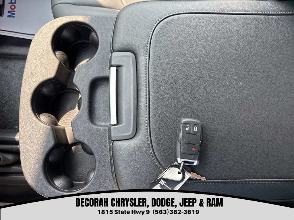 2024 RAM 5500 Chassis Tradesman/SLT