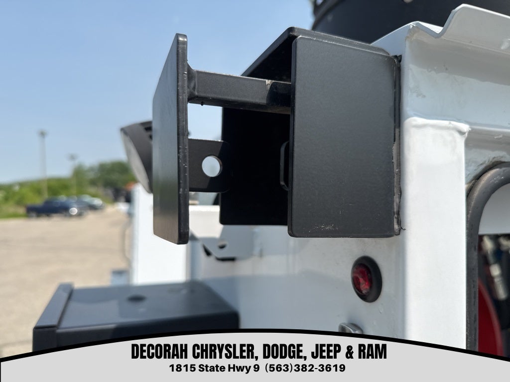 2024 RAM 5500 Chassis Tradesman/SLT