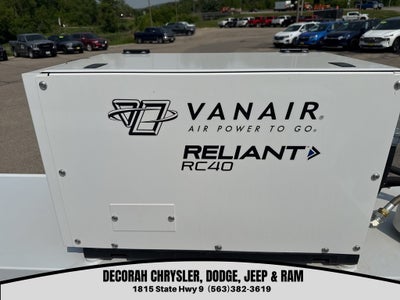 2024 RAM 5500 Chassis Tradesman/SLT