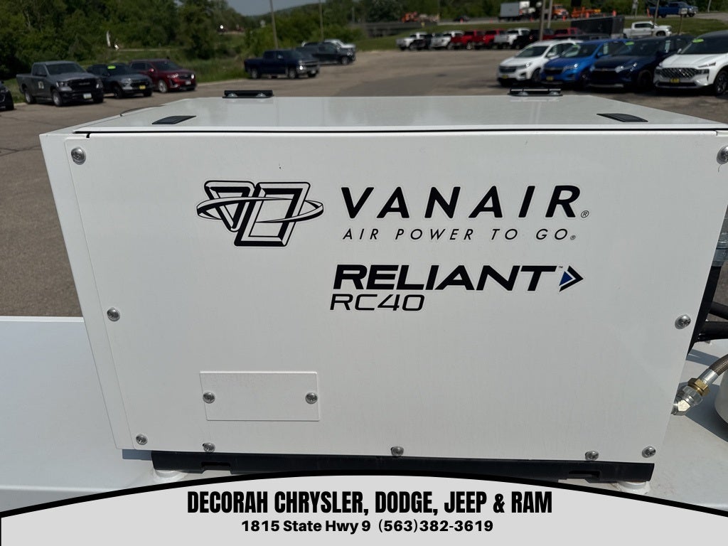 2024 RAM 5500 Chassis Tradesman/SLT