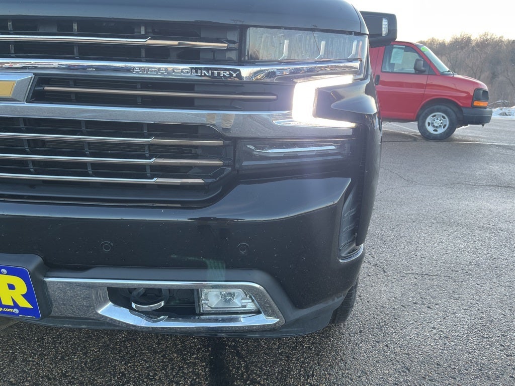 2021 Chevrolet Silverado 1500 4WD Crew Cab Short Bed High Country