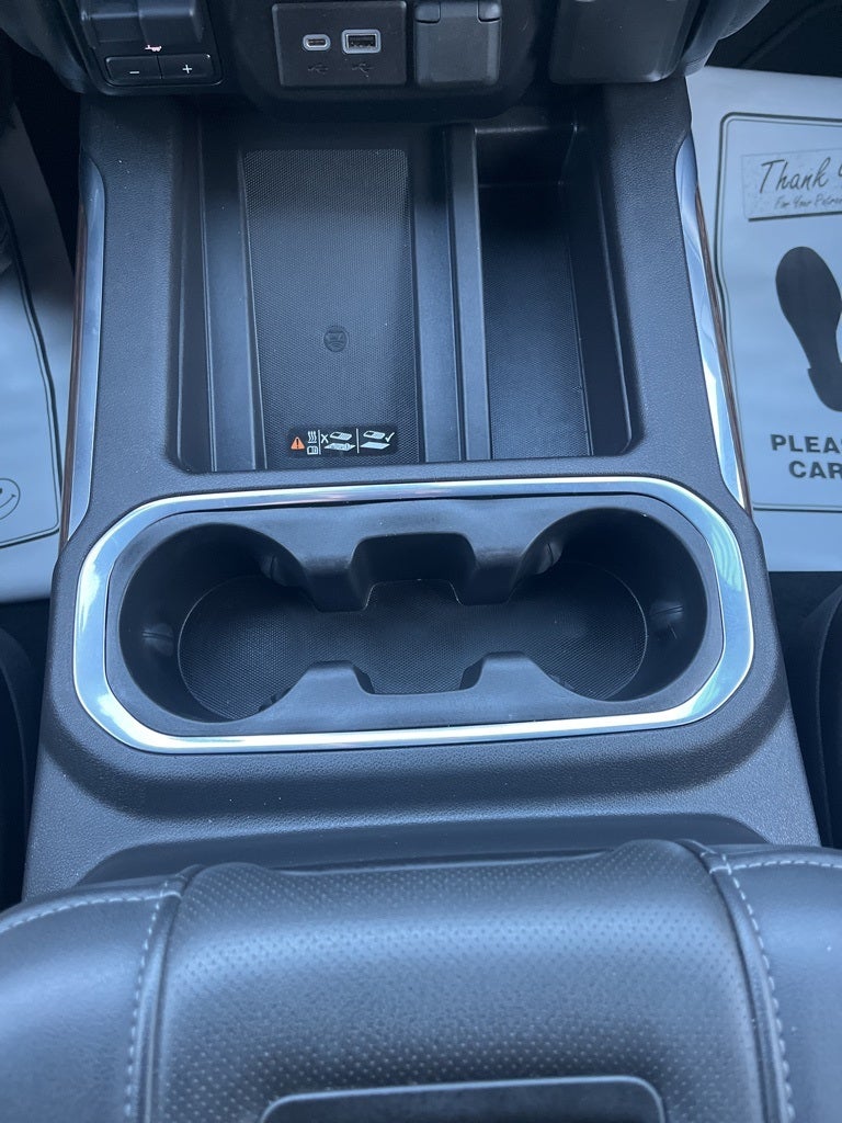 2021 Chevrolet Silverado 1500 4WD Crew Cab Short Bed High Country