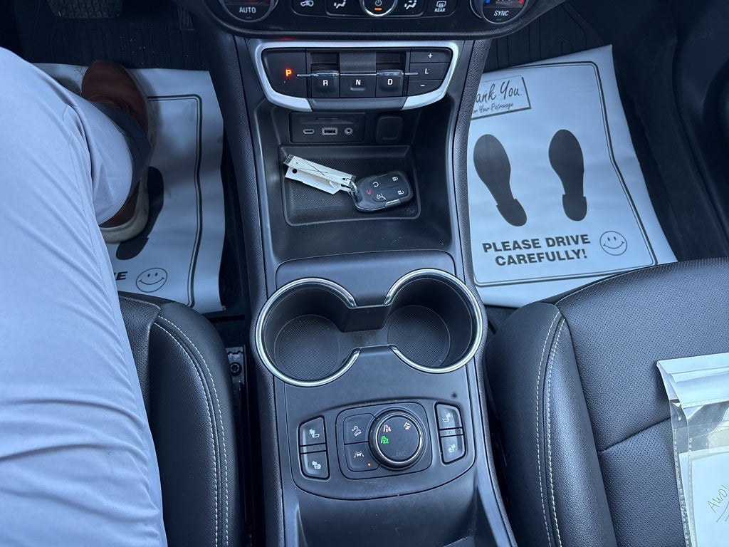 2024 GMC Terrain AWD SLT