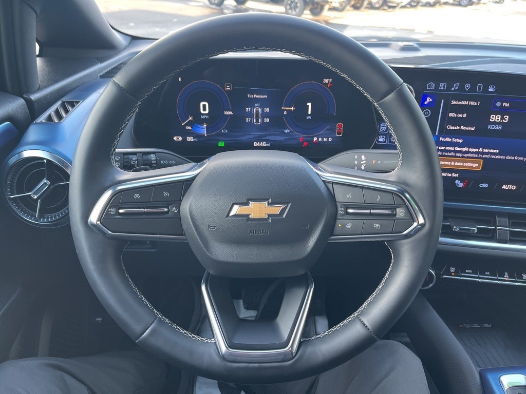 2025 Chevrolet Equinox EV LT