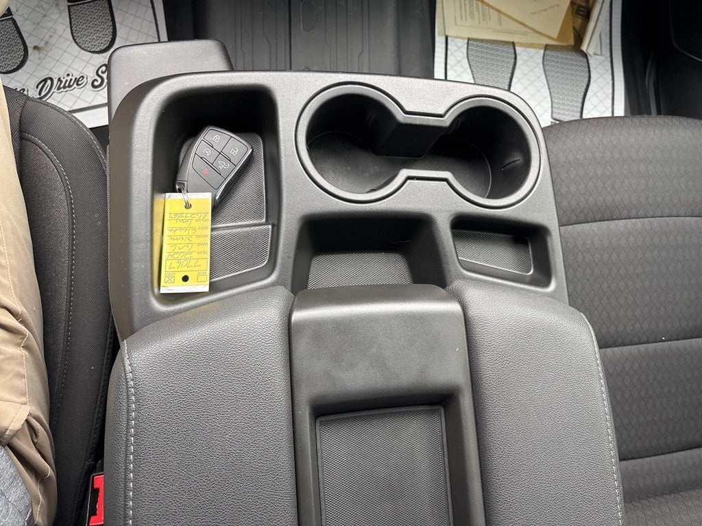 2024 GMC Sierra 1500 4WD Crew Cab Short Box Elevation with 3SB