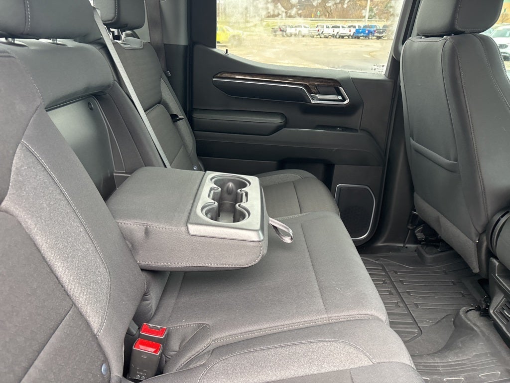 2024 GMC Sierra 1500 4WD Crew Cab Short Box Elevation with 3SB