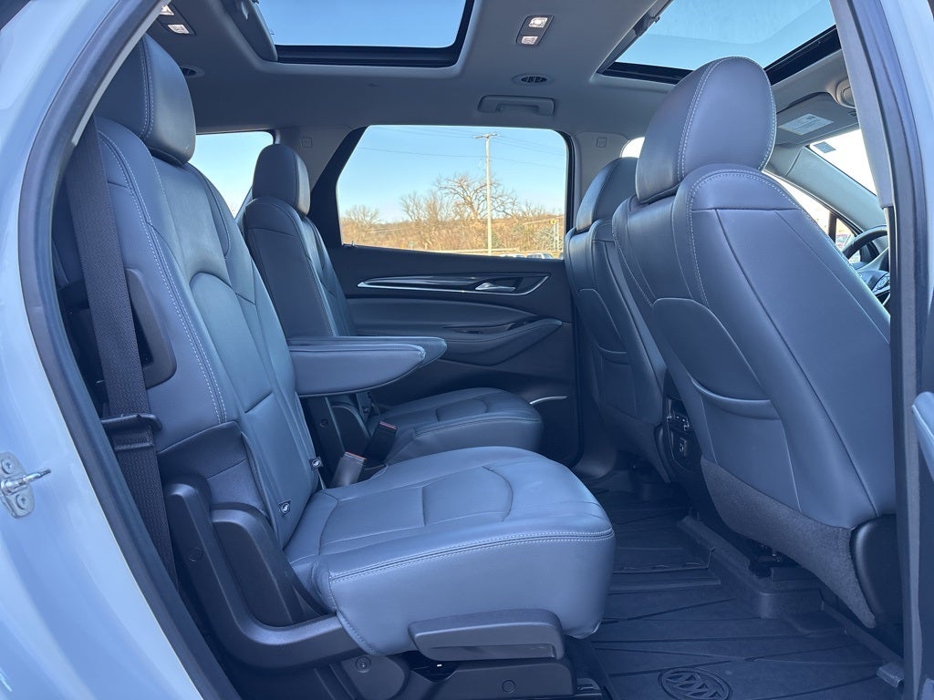 2020 Buick Enclave AWD Essence