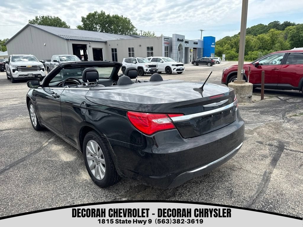 2011 Chrysler 200 Touring