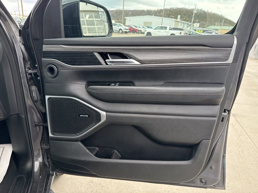 2024 Jeep Wagoneer L Series II