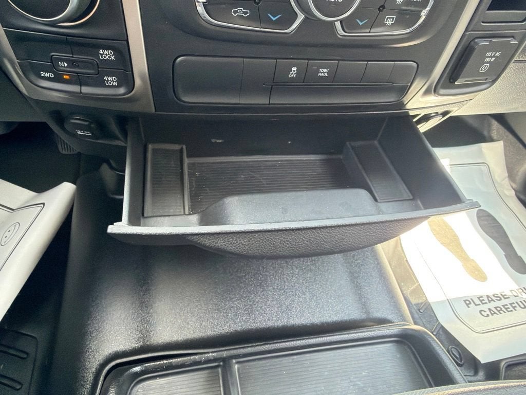 2019 RAM 1500 Classic SLT
