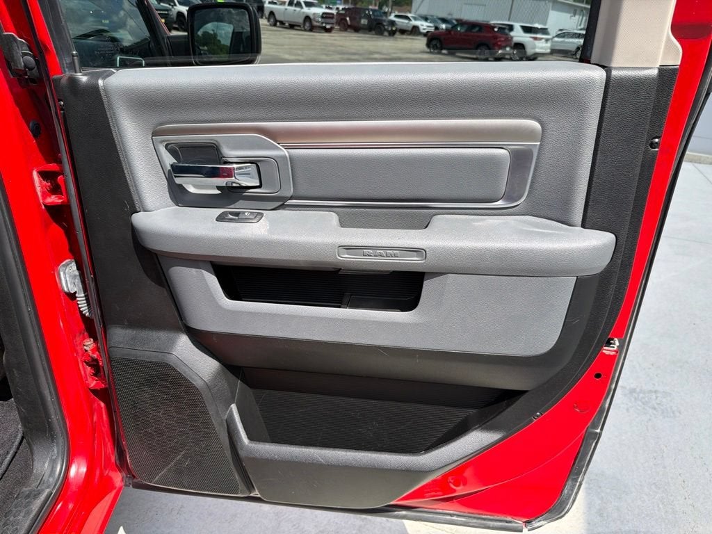 2019 RAM 1500 Classic SLT