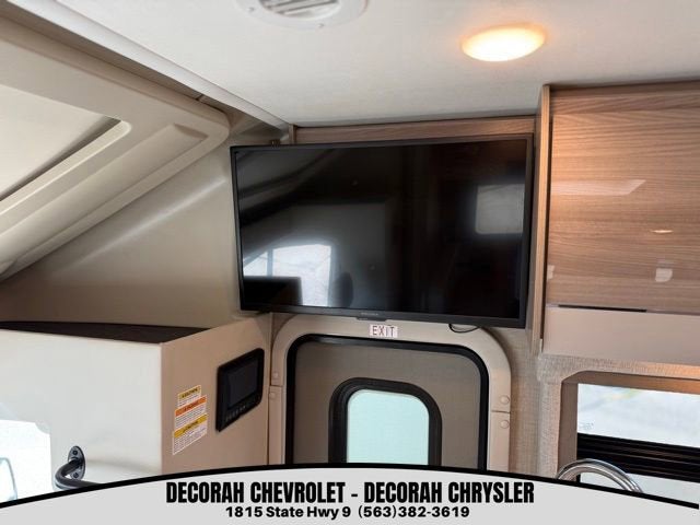 2022 Ford Transit Cutaway Base