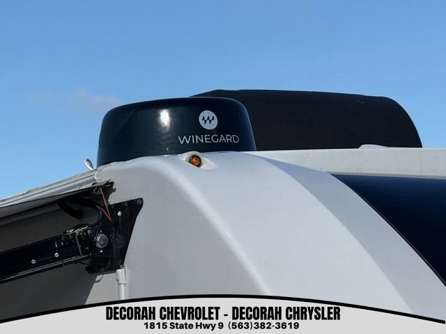 2022 Ford Transit Cutaway Base