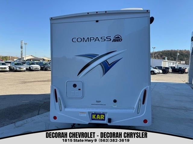 2022 Ford Transit Cutaway Base